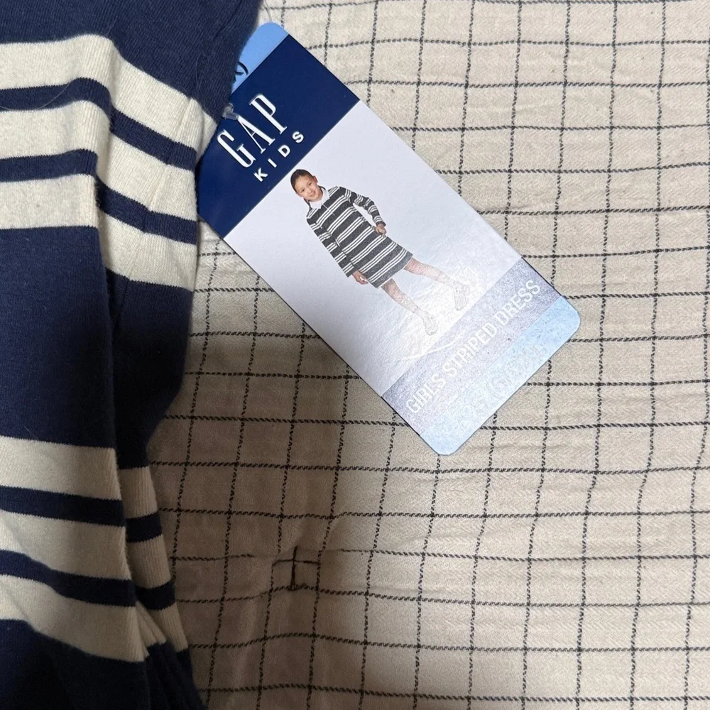 NWT GAP Striped blue and White Kids Dress sz  6/6x